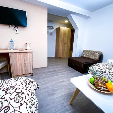 Kiko Apartmani Zrenjanin Eksteriør bilde